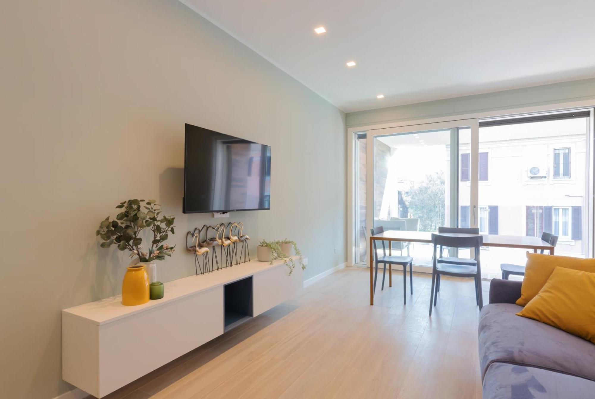 Apartment Exclusive Terrace Garden View - 15 Min From Duomo