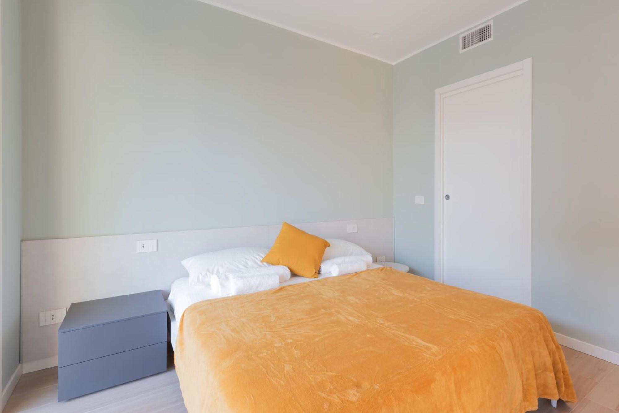 Apartment Exclusive Terrace Garden View - 15 Min From Duomo Milan
